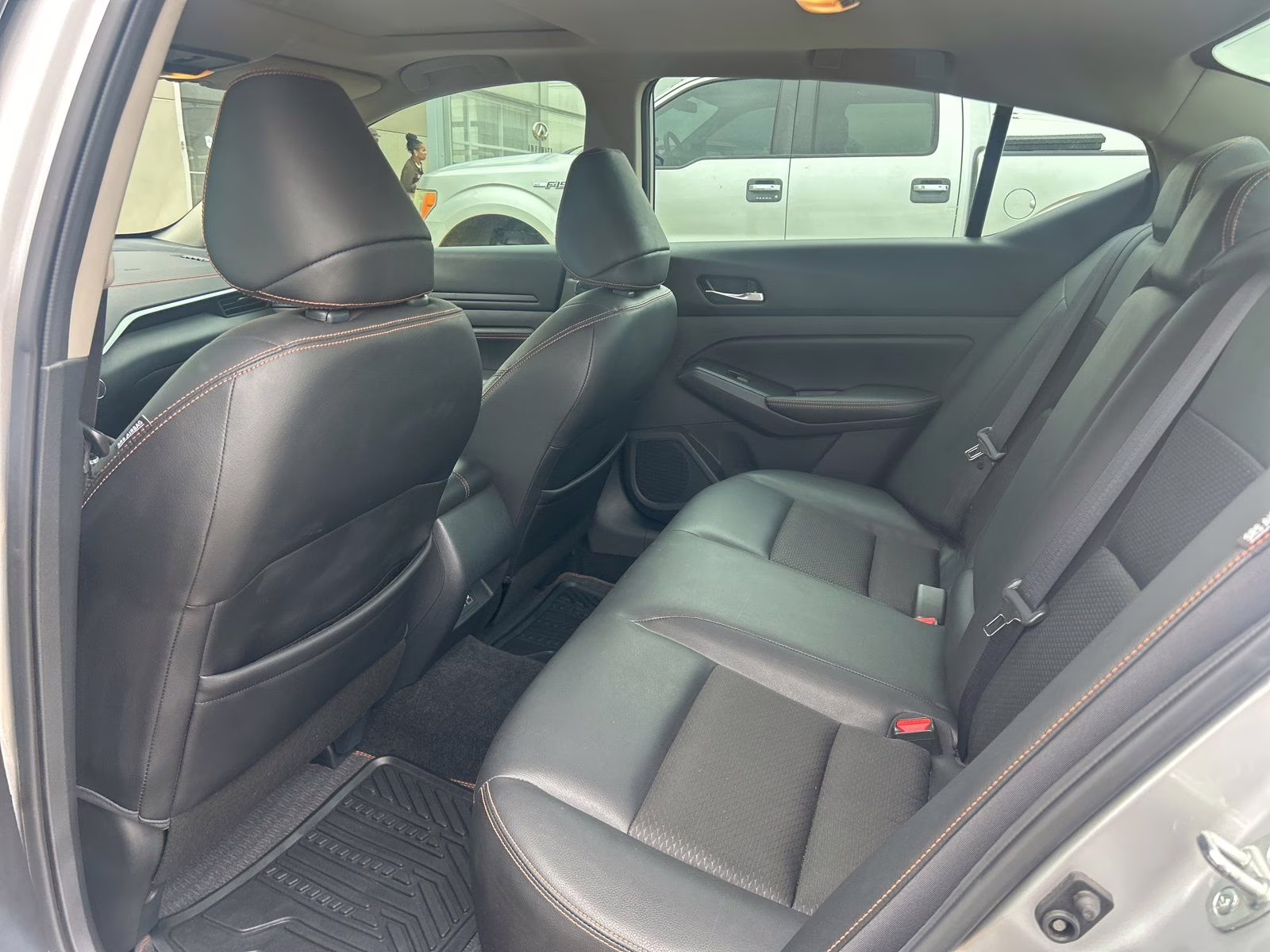 2019 Brilliant Silver Metallic Nissan Altima 2.5 SR FWD Sedan