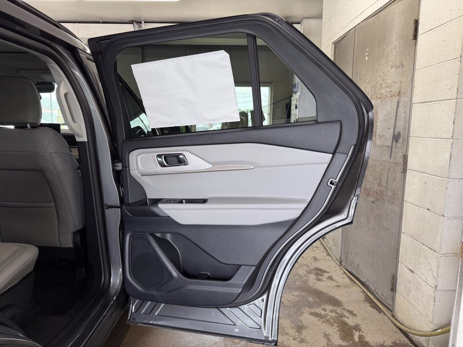 2026 Carbonized Gray Metallic Ford Explorer Active w/200A Pkg 4X4 SUV