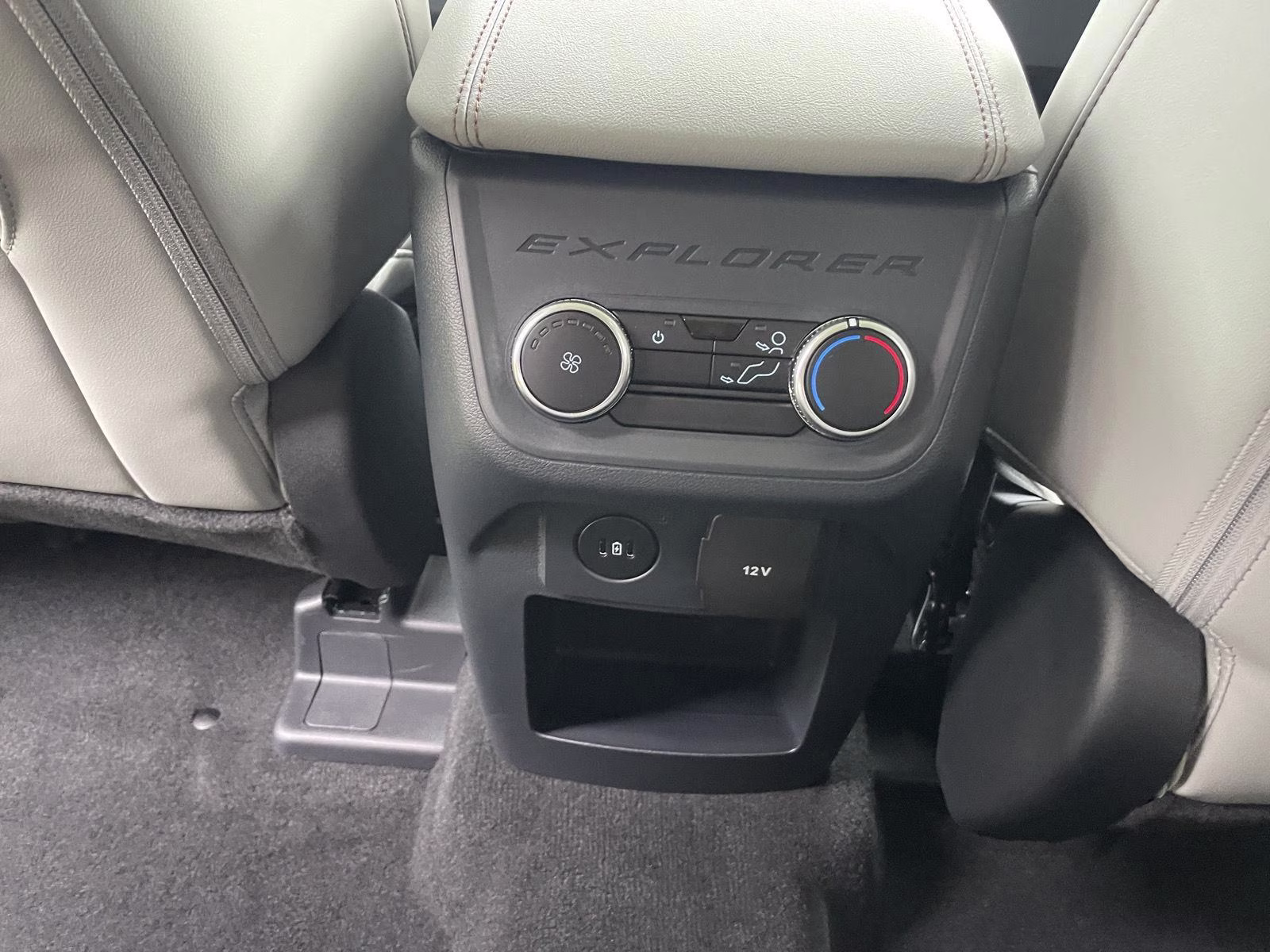 2026 Vapor Blue Ford Explorer Active w/200A Pkg 4X4 SUV