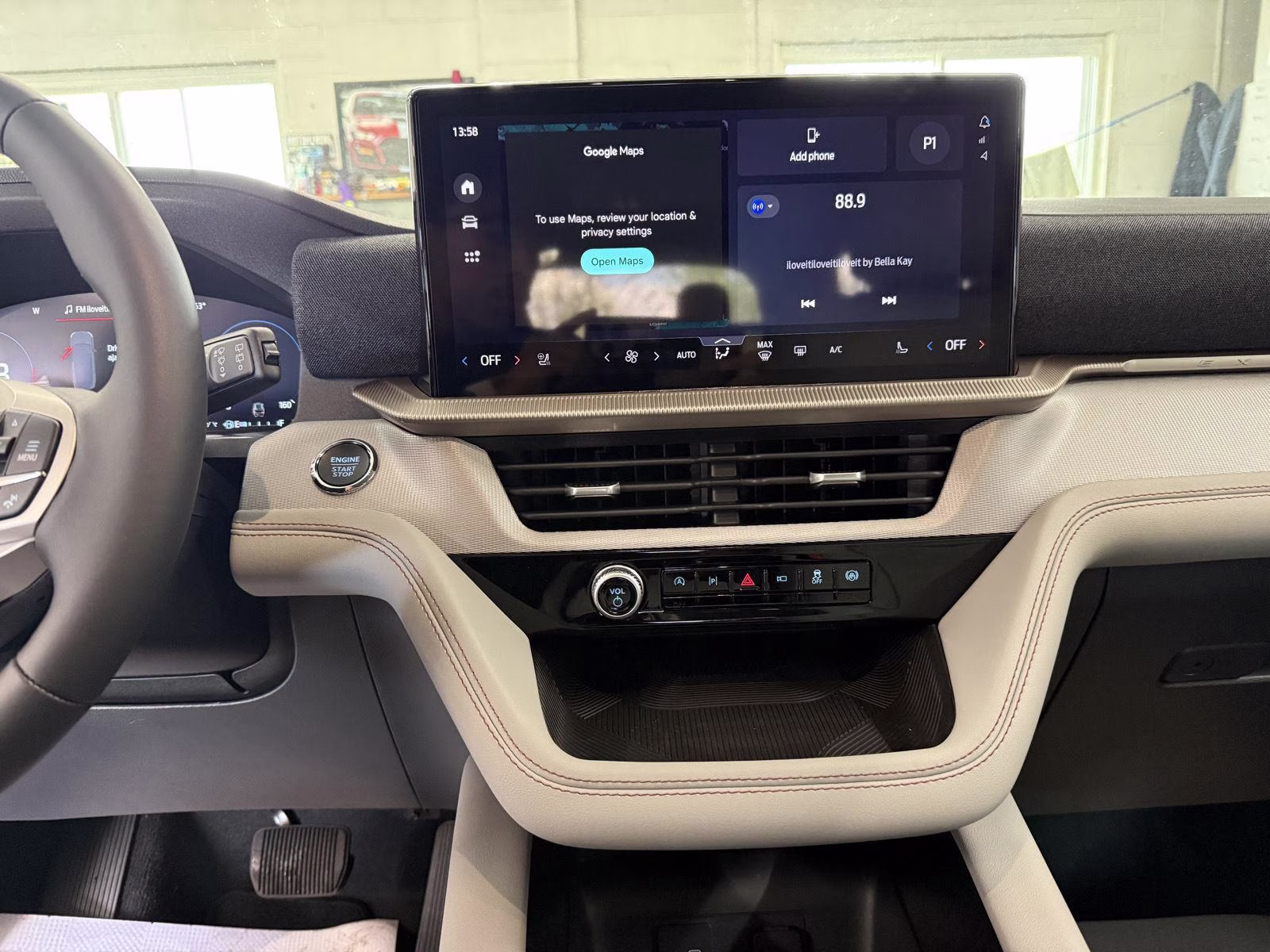 2026 Carbonized Gray Metallic Ford Explorer Active w/200A Pkg 4X4 SUV