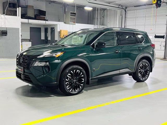 2026 Obsidian Green Nissan Rogue Dark Armor FWD SUV