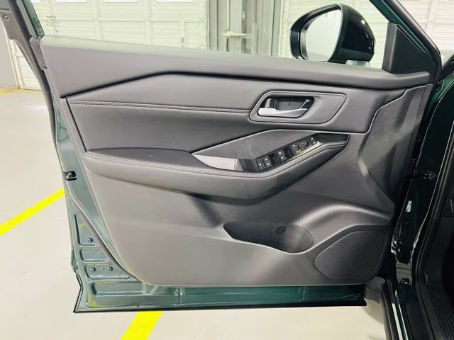 2026 Obsidian Green Nissan Rogue Dark Armor FWD SUV