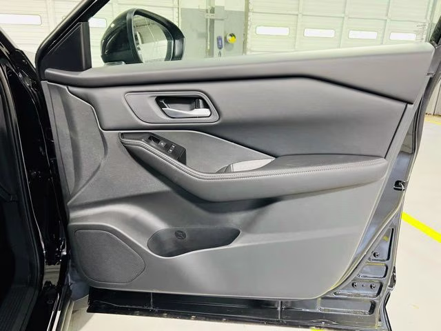 2026 Super Black Nissan Rogue SV FWD SUV