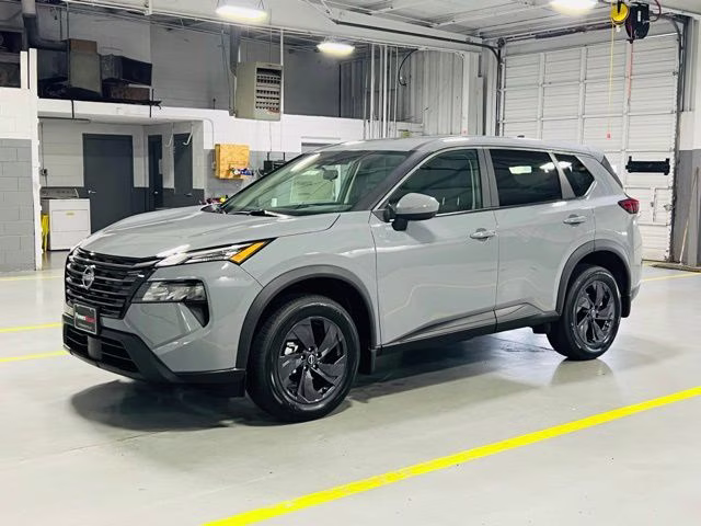 2026 Boulder Gray Pearl Nissan Rogue SV FWD SUV
