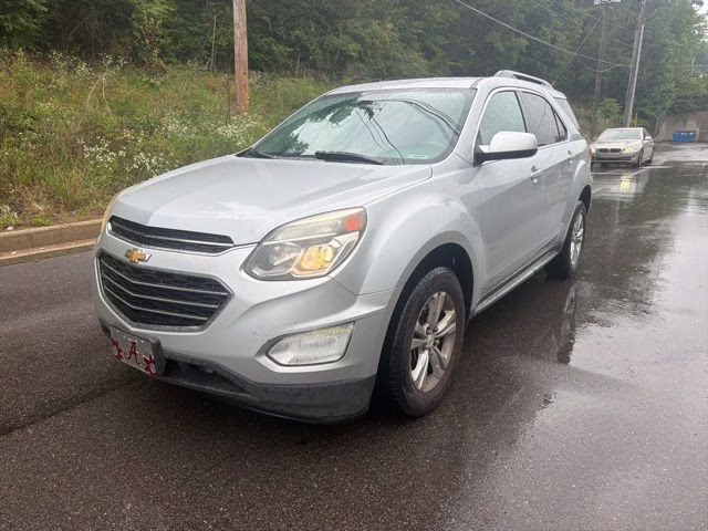 2016 Silver Ice Metallic Chevrolet Equinox LT FWD SUV