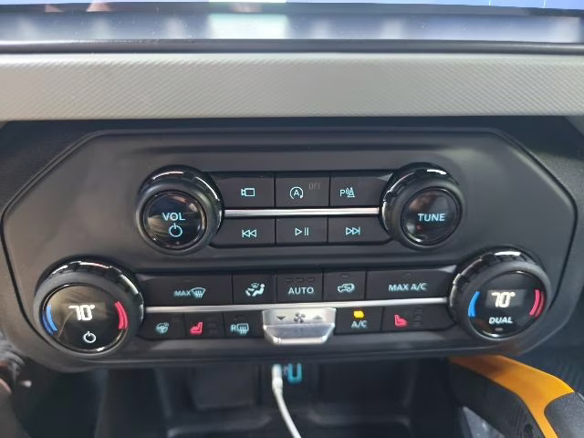 2023 Velocity Blue Metallic Ford Bronco Badlands 4X4 SUV