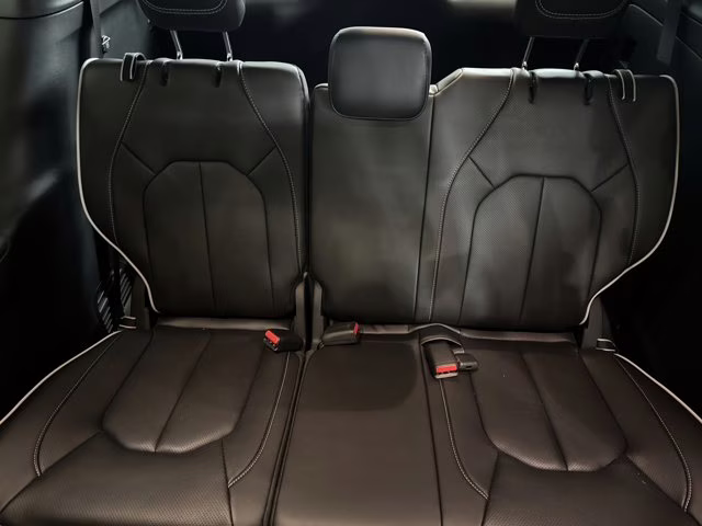 2026 Diamond Black Crystal Pearlcoat Chrysler Pacifica Limited FWD Van