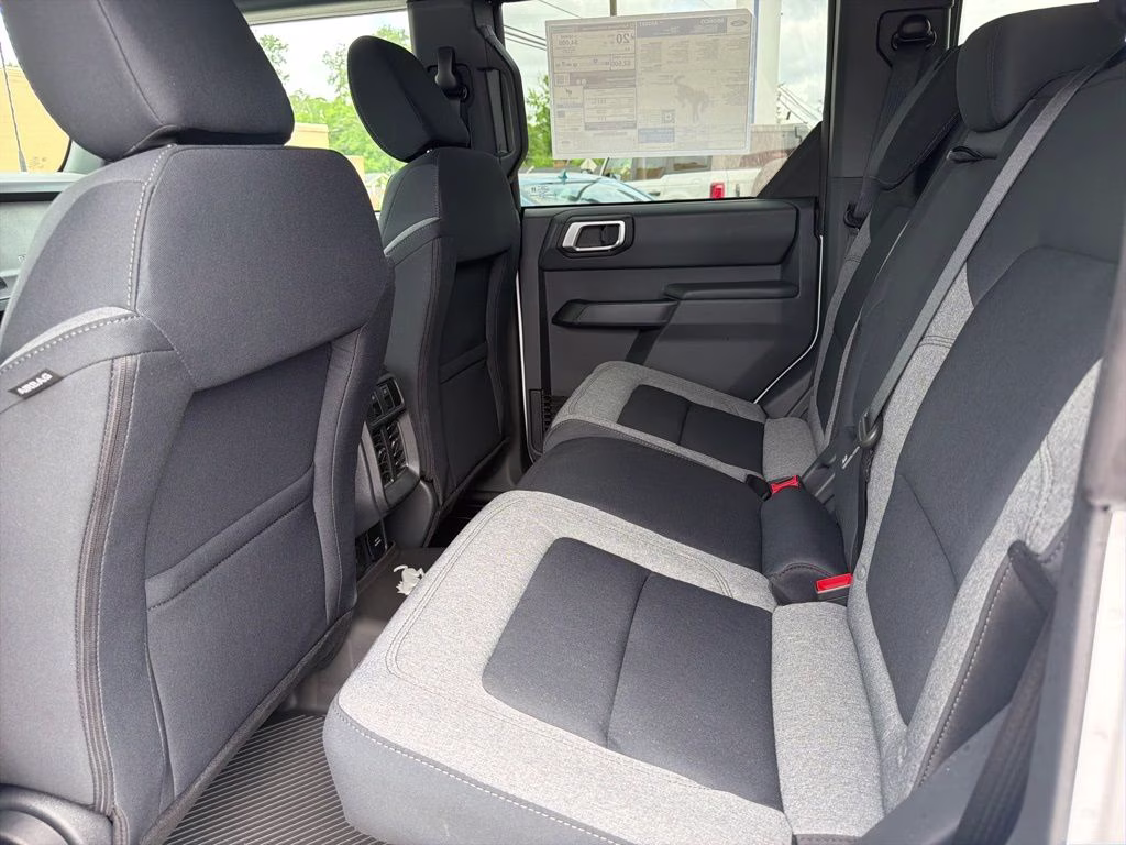 2026 Oxford White Ford Bronco Big Bend 4X4 SUV