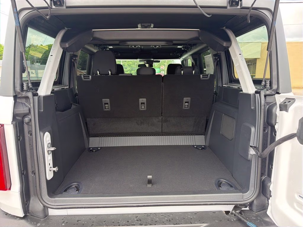 2026 Oxford White Ford Bronco Big Bend 4X4 SUV