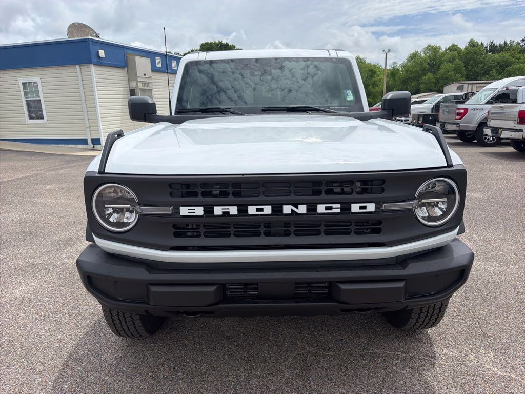 2026 Oxford White Ford Bronco Big Bend 4X4 SUV
