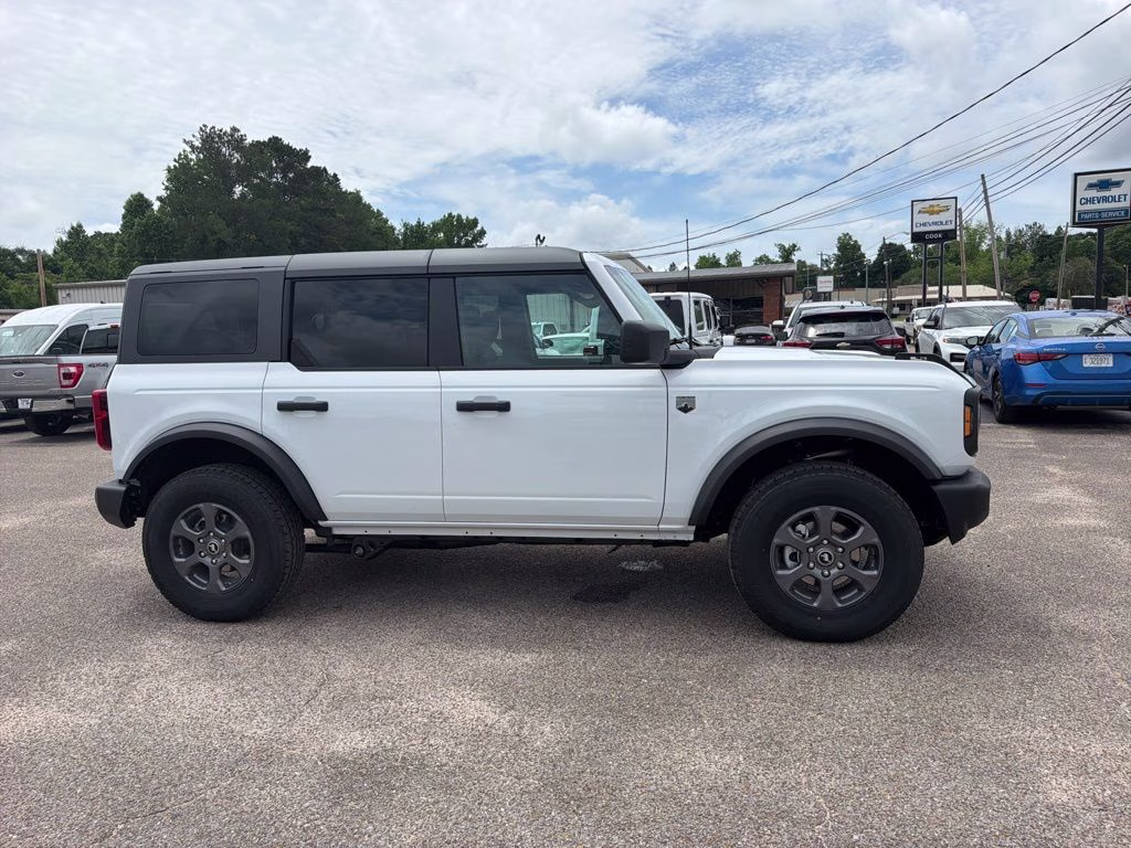2026 Oxford White Ford Bronco Big Bend 4X4 SUV
