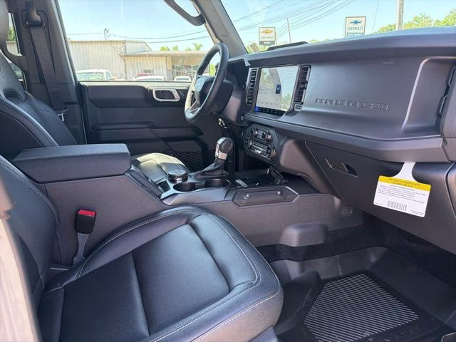 2026 Avalanche Gray Ford Bronco Big Bend 4X4 SUV