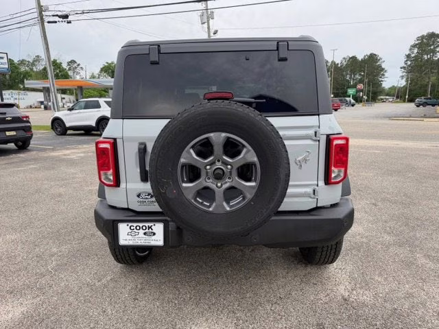 2026 Avalanche Gray Ford Bronco Big Bend 4X4 SUV