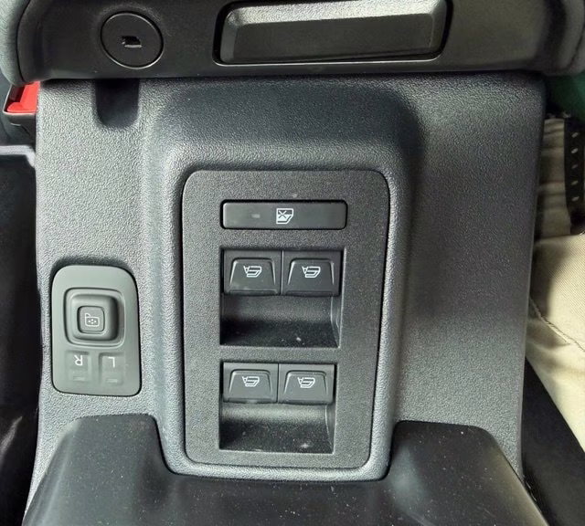 2026 Avalanche Gray Ford Bronco Big Bend 4X4 SUV