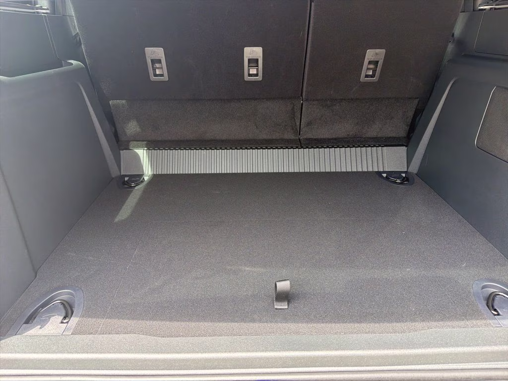 2026 Avalanche Gray Ford Bronco Outer Banks 4X4 SUV
