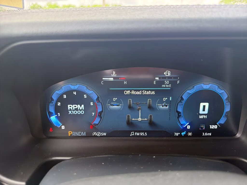 2026 Avalanche Gray Ford Bronco Outer Banks 4X4 SUV