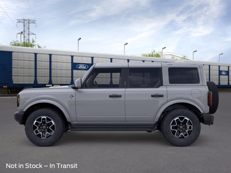 2026 Avalanche Gray Ford Bronco Outer Banks 4X4 SUV