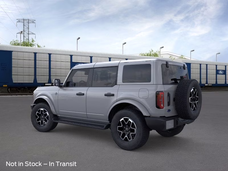 2026 Avalanche Gray Ford Bronco Outer Banks 4X4 SUV