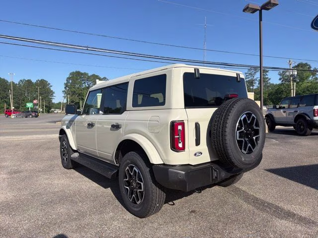 2026 Desert Sand Ford Bronco Outer Banks 4X4 SUV