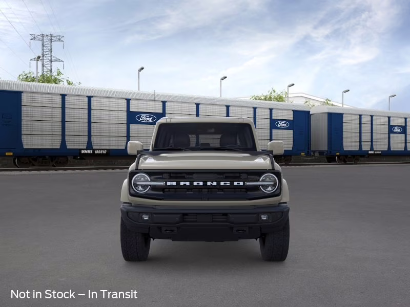 2026 Desert Sand Ford Bronco Outer Banks 4X4 SUV