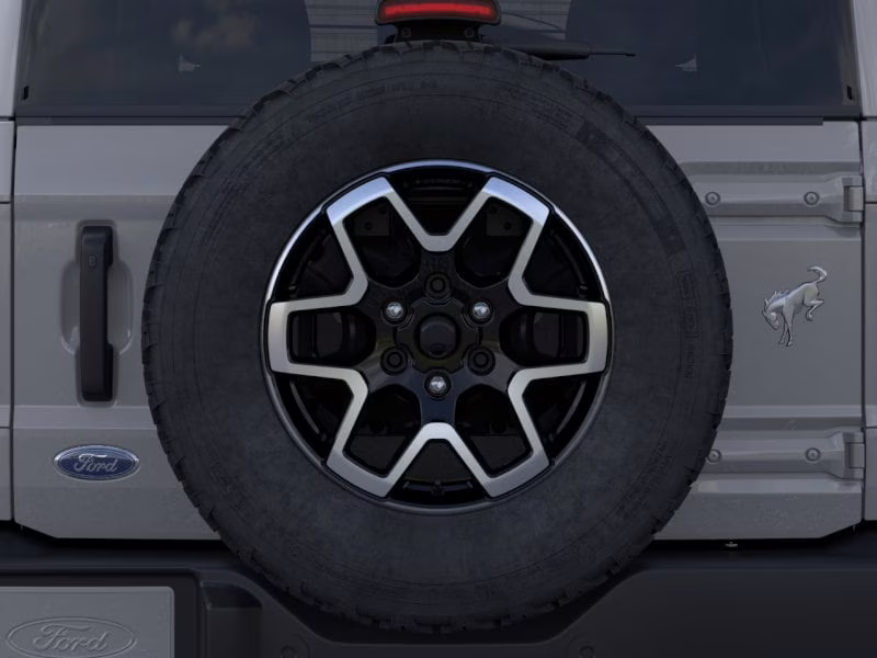 2026 Avalanche Gray Ford Bronco Outer Banks 4X4 SUV