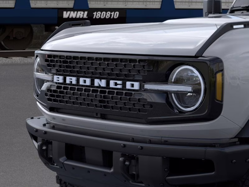 2026 Avalanche Gray Ford Bronco Badlands 4X4 SUV