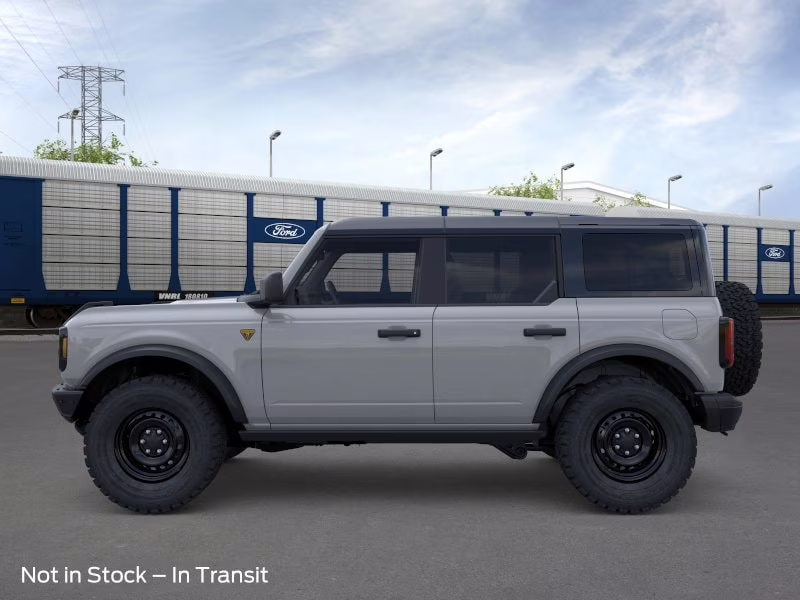 2026 Avalanche Gray Ford Bronco Badlands 4X4 SUV