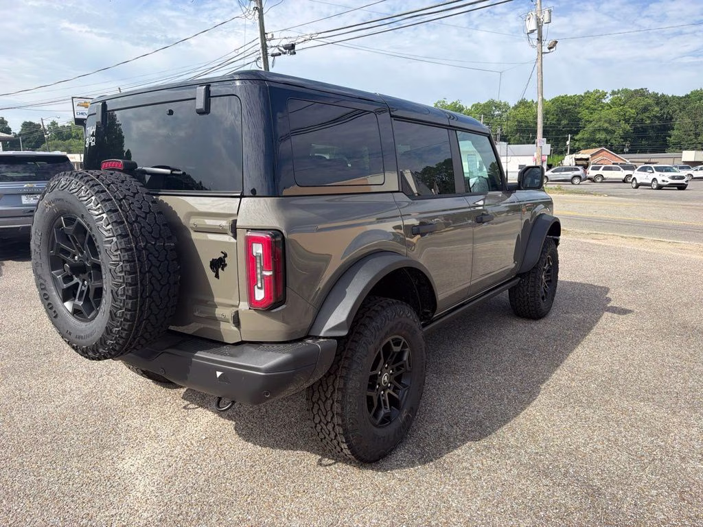 2026 Marsh Gray Ford Bronco Badlands 4X4 SUV