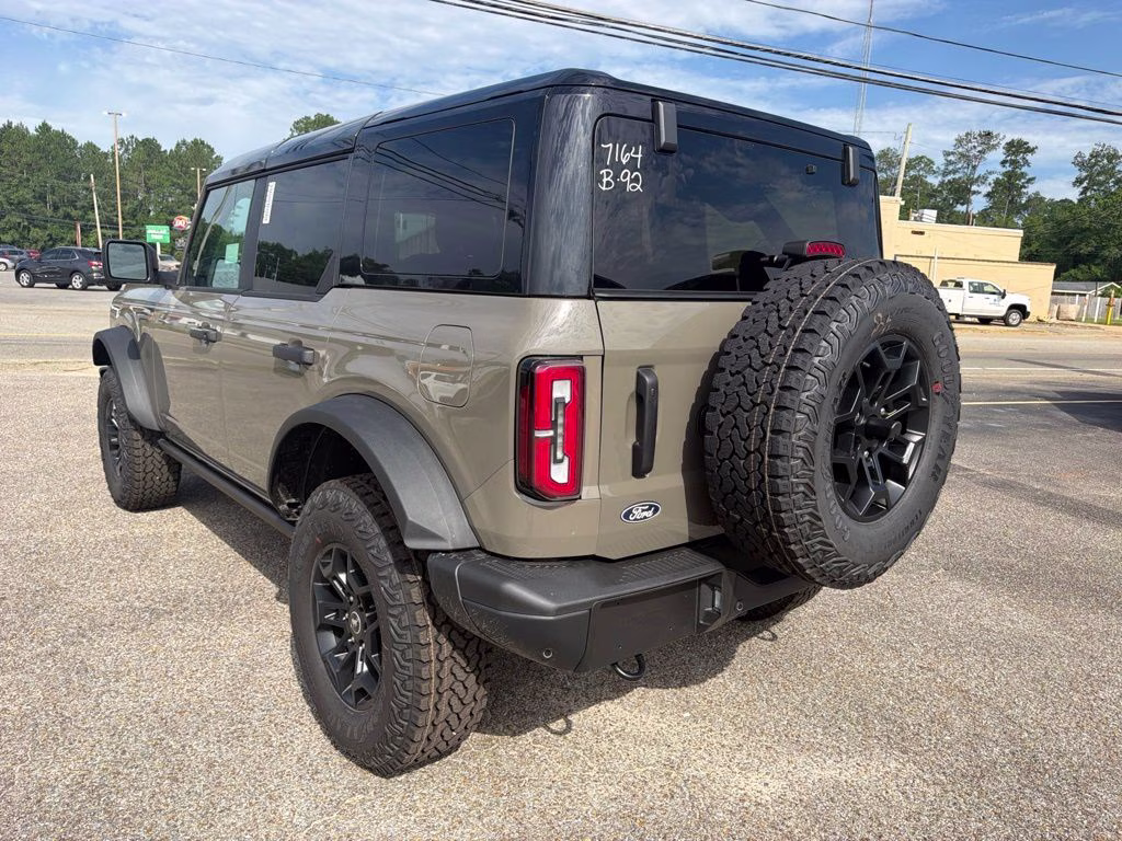2026 Marsh Gray Ford Bronco Badlands 4X4 SUV