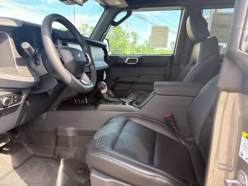 2026 Marsh Gray Ford Bronco Badlands 4X4 SUV