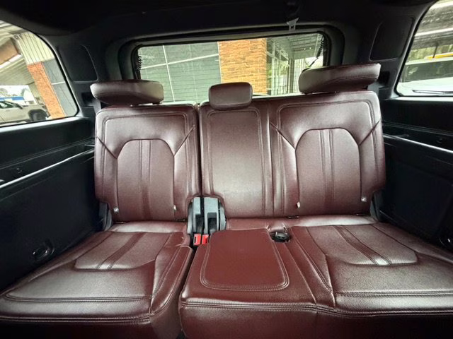 2023 White Ford Expedition Limited RWD SUV