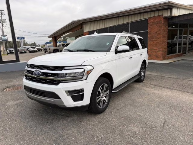 2023 White Ford Expedition Limited RWD SUV
