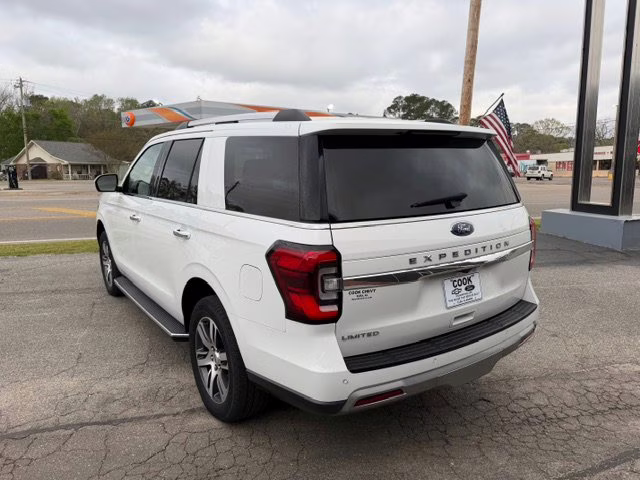 2023 White Ford Expedition Limited RWD SUV
