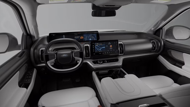 2026 Star White Tri-Coat Ford Expedition Platinum 4X4 SUV