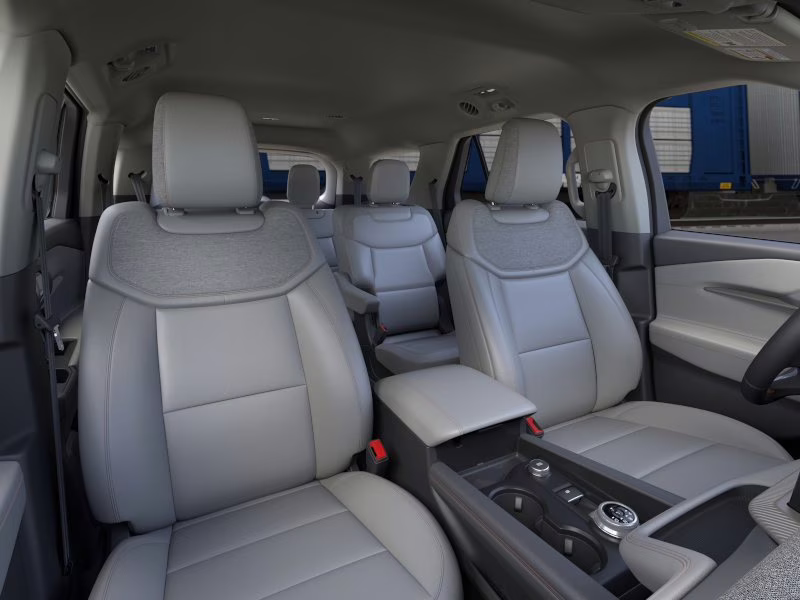 2026 Agate Black Metallic Ford Explorer Active RWD SUV