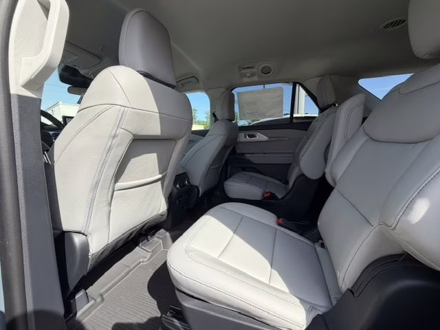 2026 Vapor Blue Ford Explorer Active RWD SUV