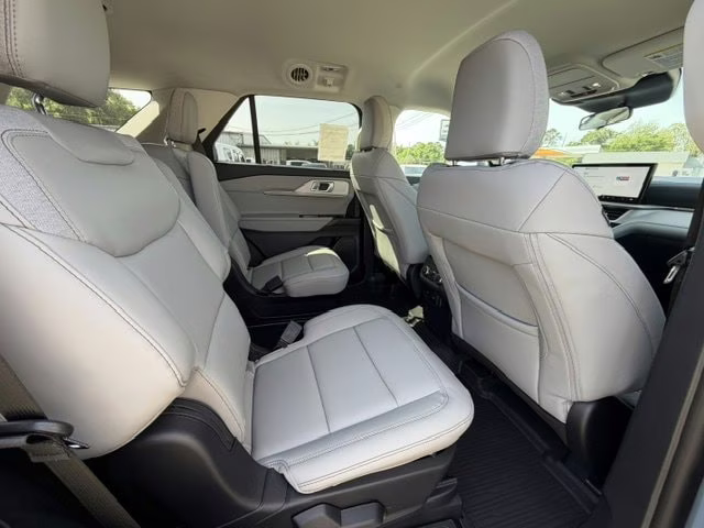 2026 Vapor Blue Ford Explorer Active RWD SUV