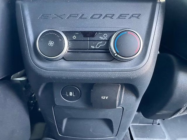 2025 Star White Tri-Coat Ford Explorer ST-Line 4X4 SUV