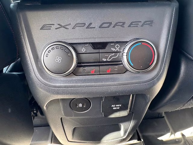 2025 Star White Tri-Coat Ford Explorer ST-Line 4X4 SUV