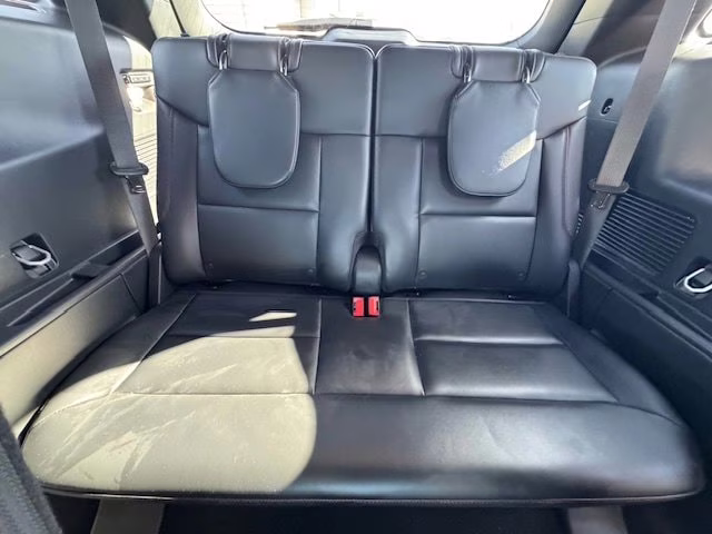 2025 Star White Tri-Coat Ford Explorer ST-Line 4X4 SUV