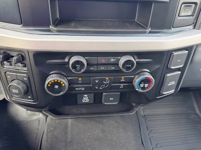 2025 Antimatter Blue Ford Super Duty F-250 SRW XLT 4X4 Truck