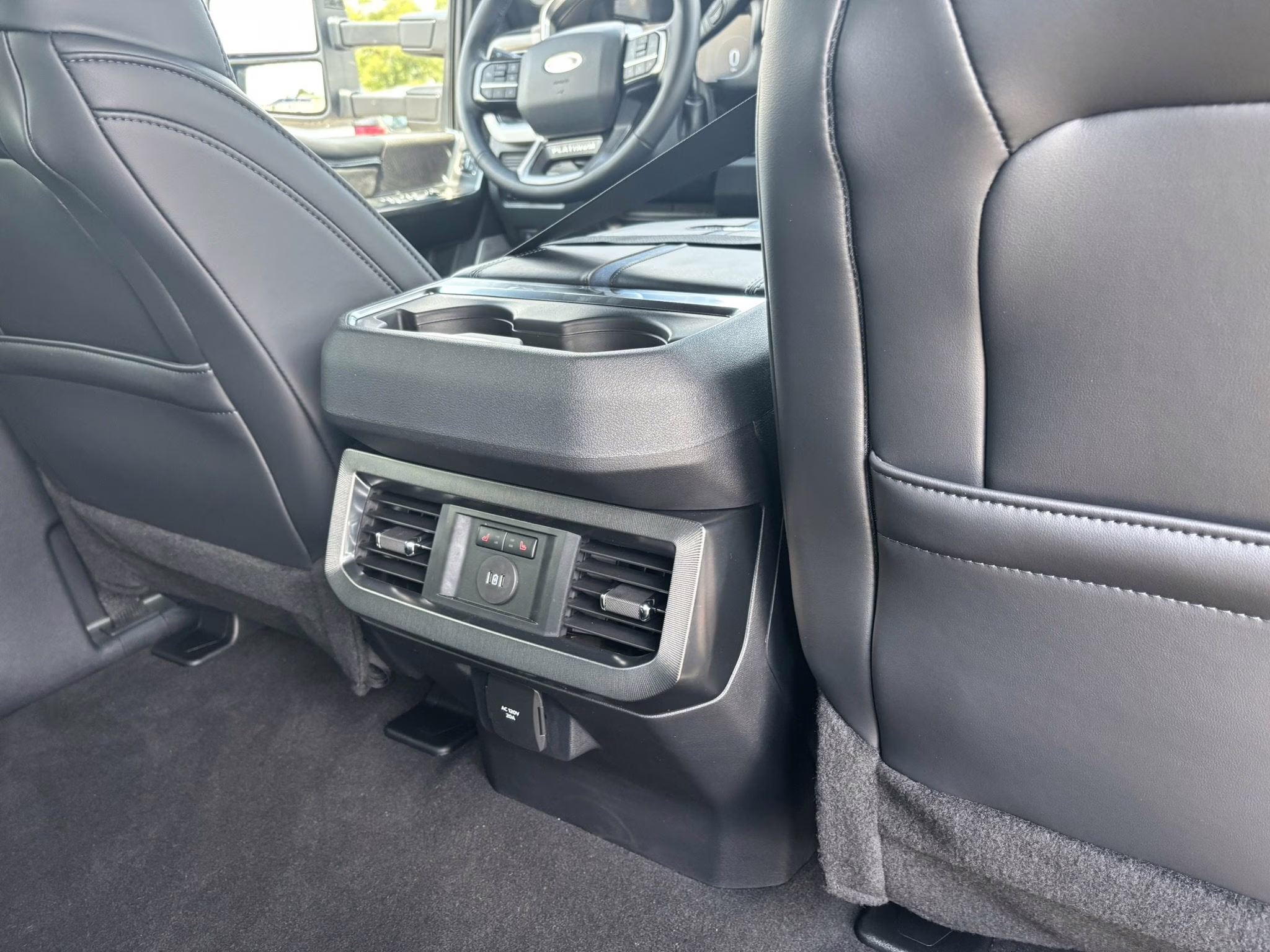 2025 Oxford White Ford Super Duty F-250 SRW Platinum 4X4 Truck