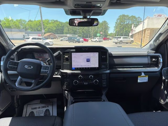 2026 Avalanche Ford Super Duty F-250 SRW Lariat 4X4 Truck