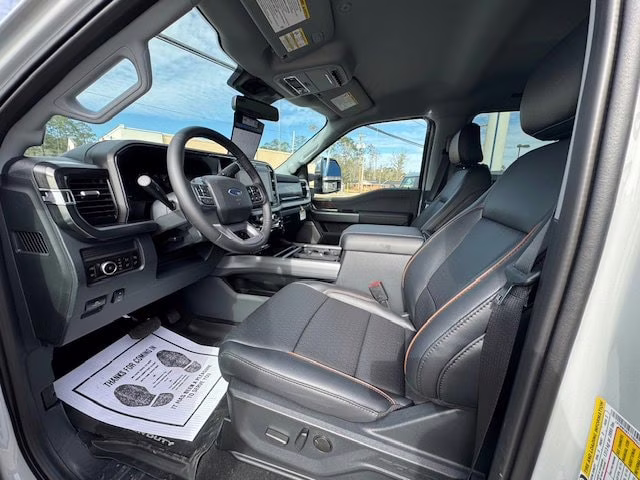 2026 Avalanche Ford Super Duty F-250 SRW Lariat 4X4 Truck
