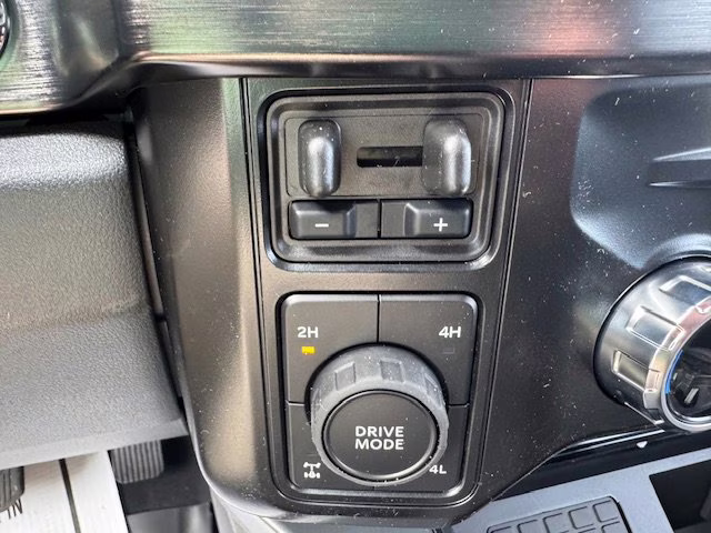 2026 Avalanche Ford Super Duty F-250 SRW Lariat 4X4 Truck