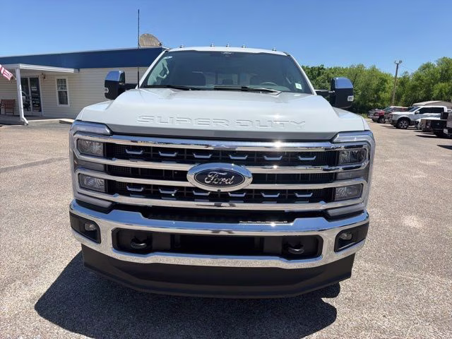 2026 Avalanche Ford Super Duty F-250 SRW Lariat 4X4 Truck