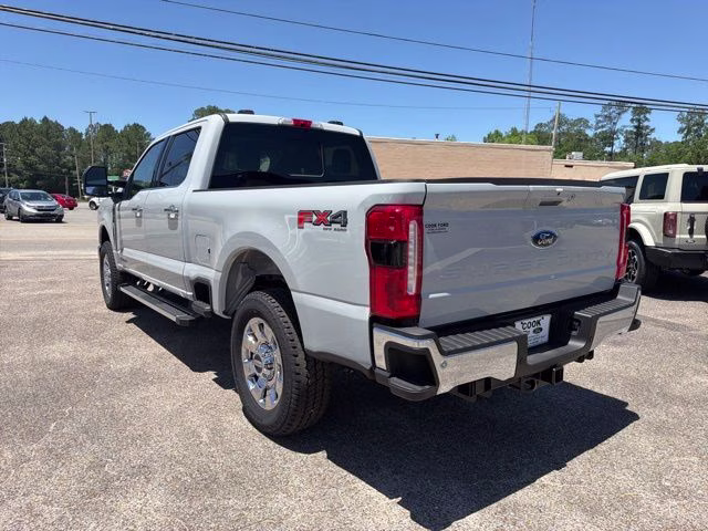 2026 Avalanche Ford Super Duty F-250 SRW Lariat 4X4 Truck