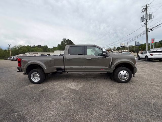 2026 Gray Ford Super Duty F-450 DRW 4X4 Truck