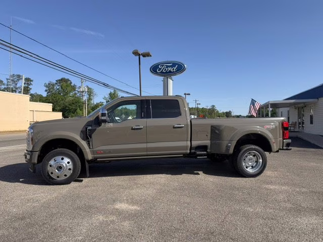 2026 Gray Ford Super Duty F-450 DRW 4X4 Truck