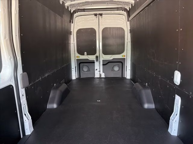 2026 Oxford White Ford Transit-350 Base RWD Van